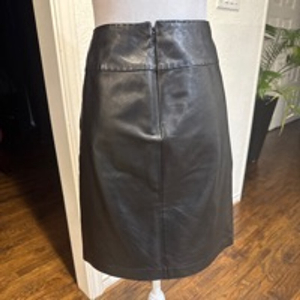 Women's Cashe Leather Skirt, 8/M, Black